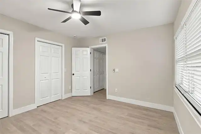 Listing Photo 42
