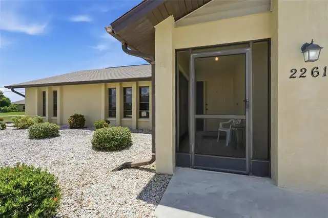 Listing Photo 9