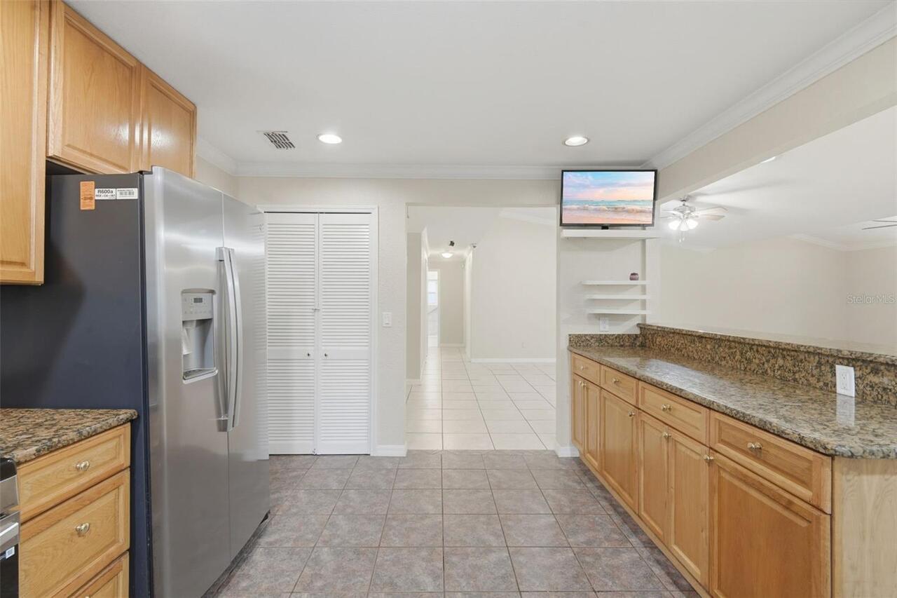Listing Photo 17