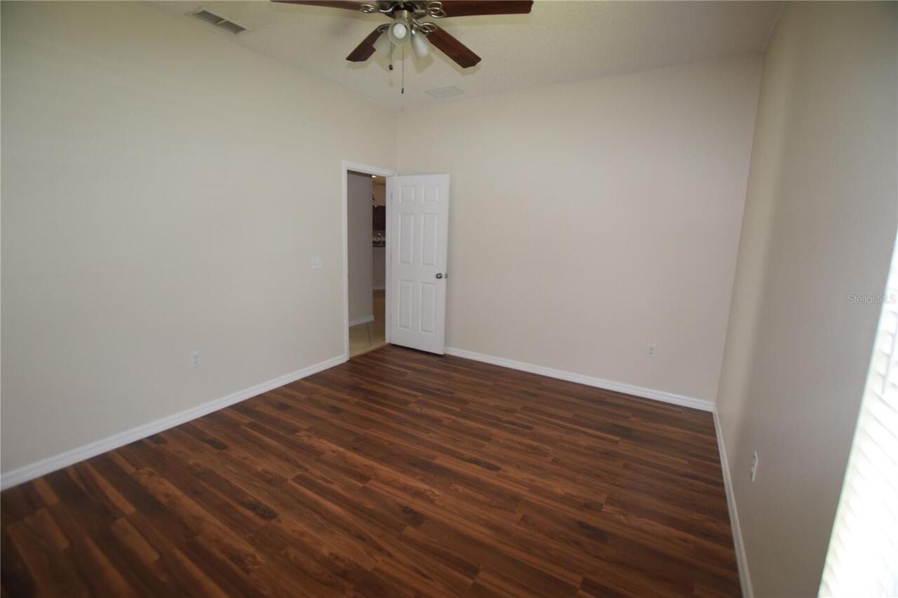 Listing Photo 38