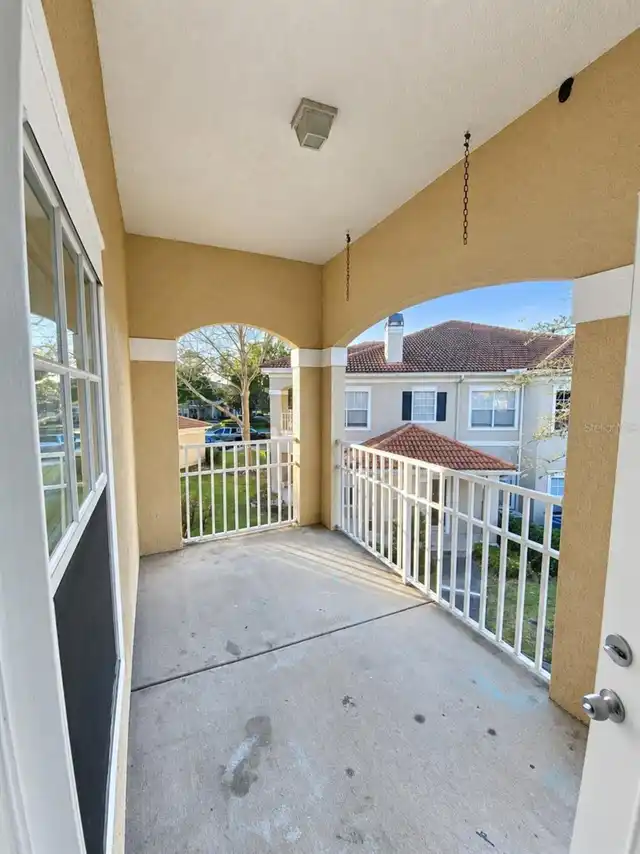 Listing Photo 14