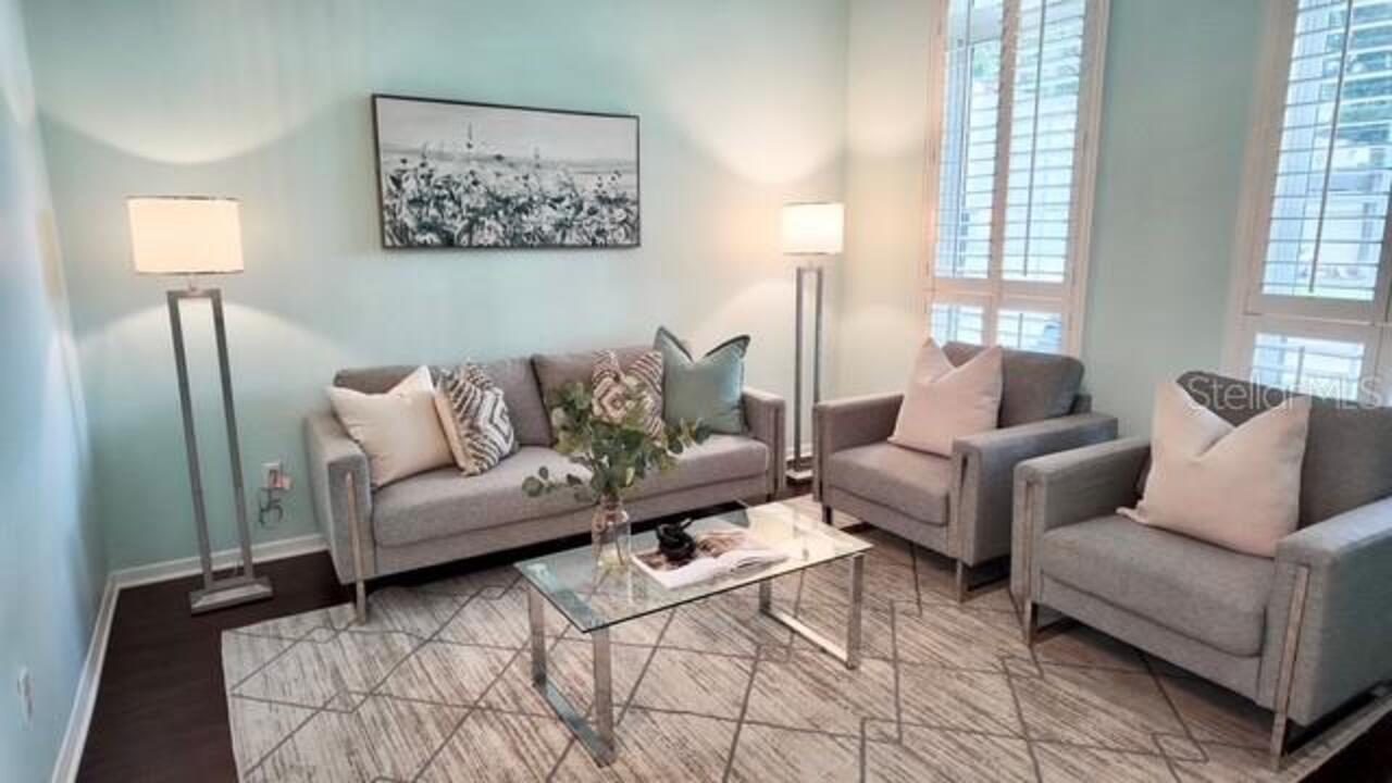 Listing Photo 11