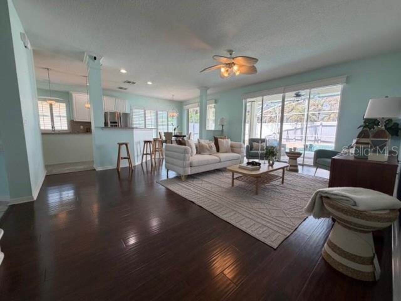 Listing Photo 10