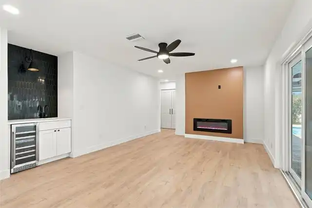 Listing Photo 31