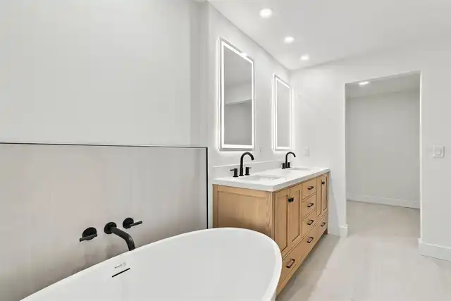 Listing Photo 46