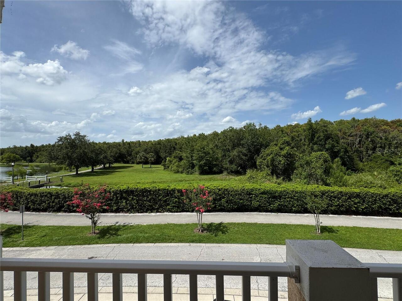 Listing Photo 18