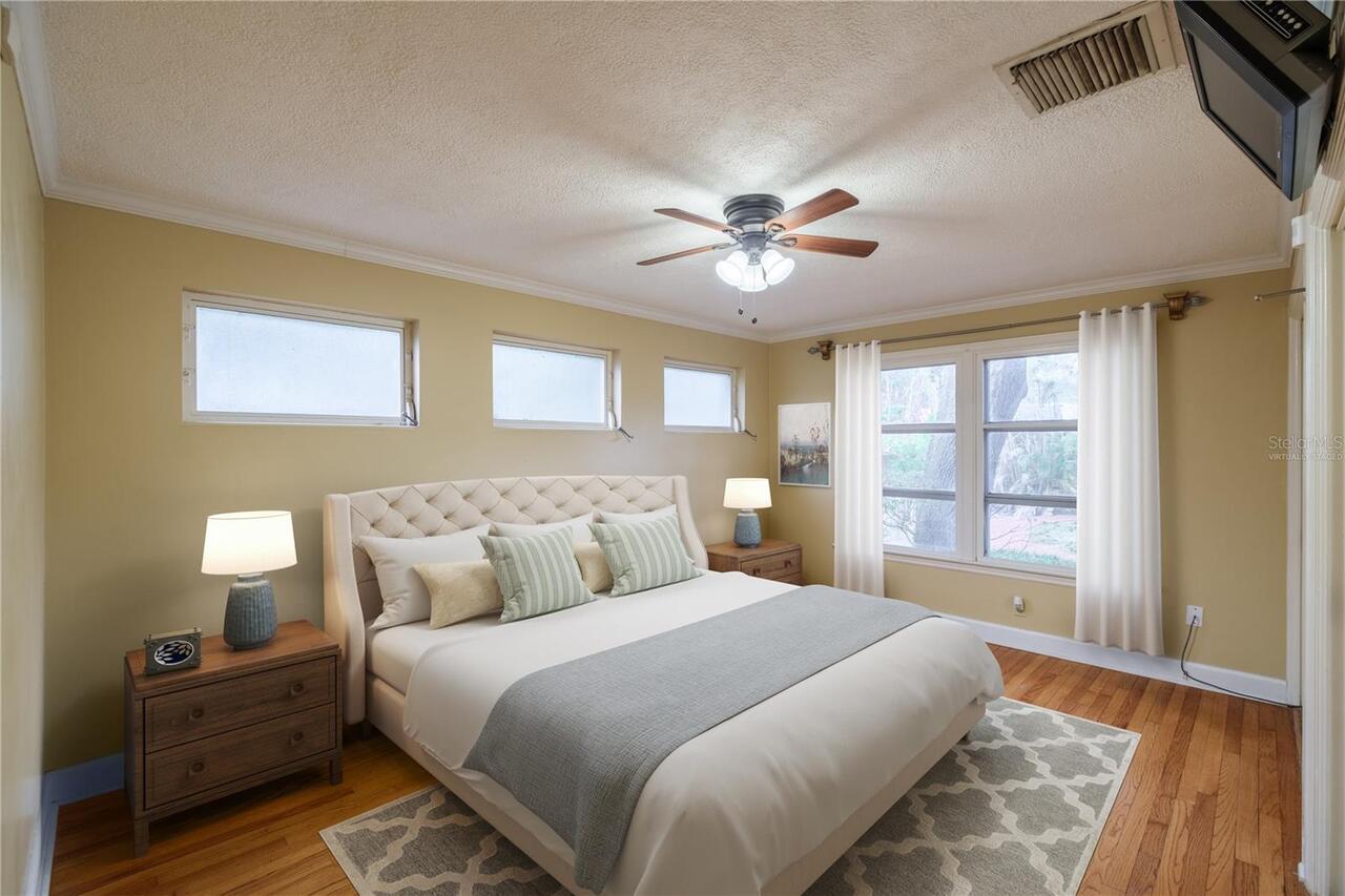 Listing Photo 23