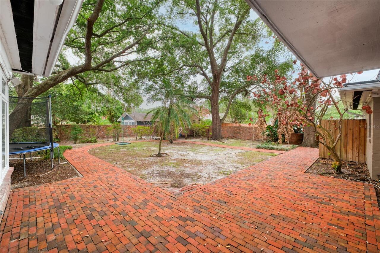 Listing Photo 34