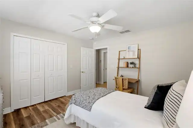 Listing Photo 37