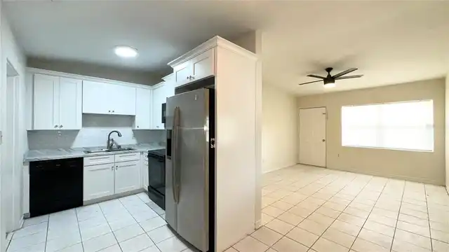 Listing Photo 6
