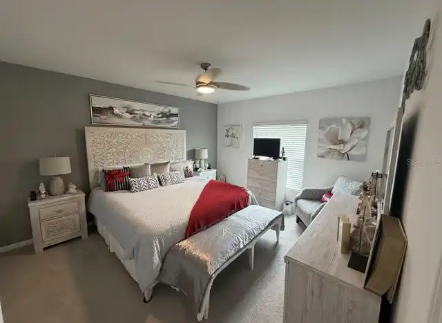 Listing Photo 12