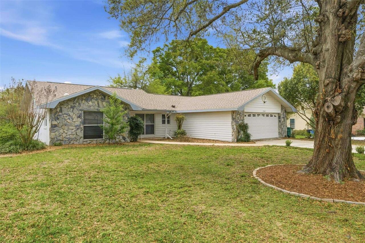 Listing Photo 8