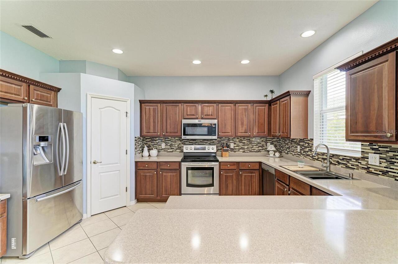 Listing Photo 17