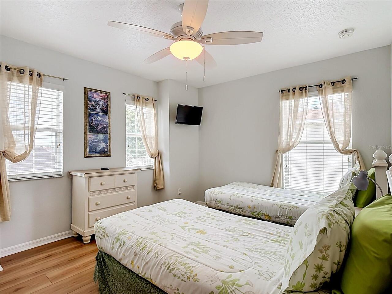 Listing Photo 20