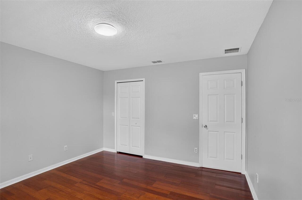 Listing Photo 33
