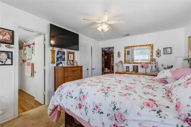 Listing Photo 28