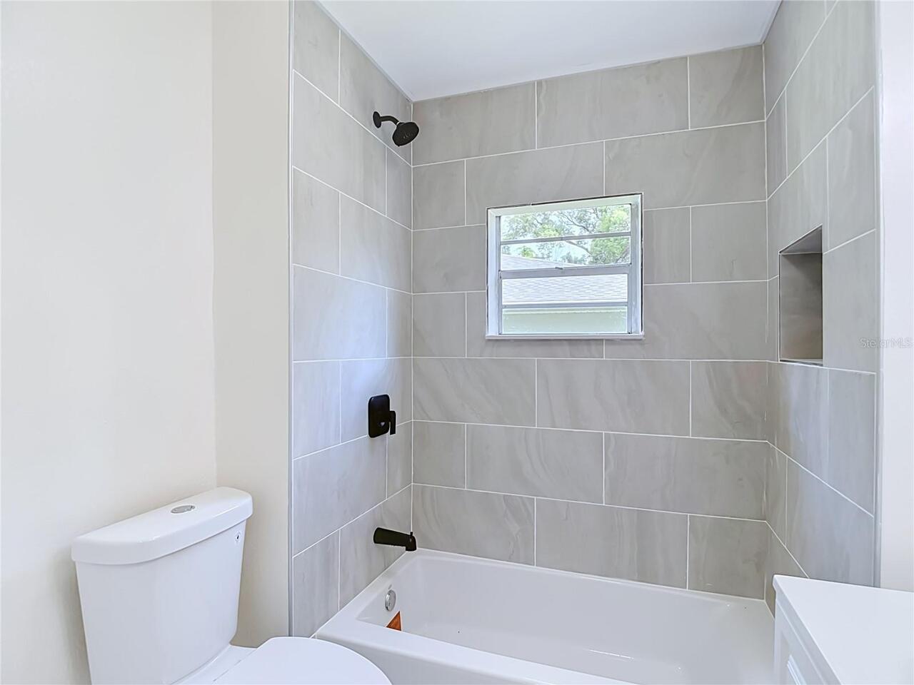 Listing Photo 24