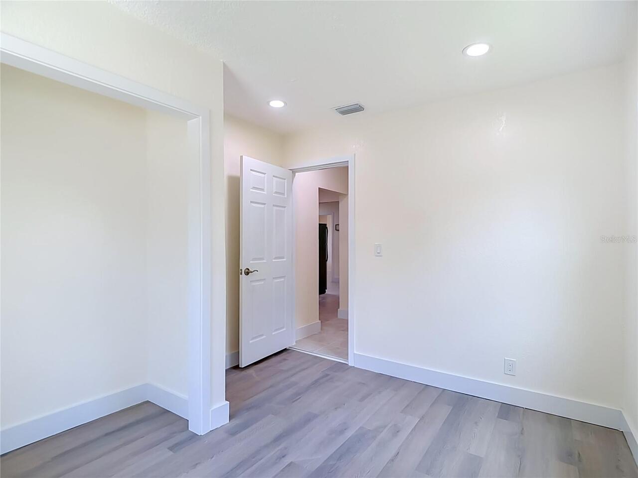 Listing Photo 26