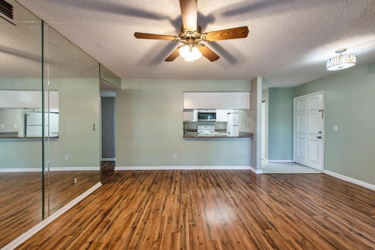 Listing Photo 7