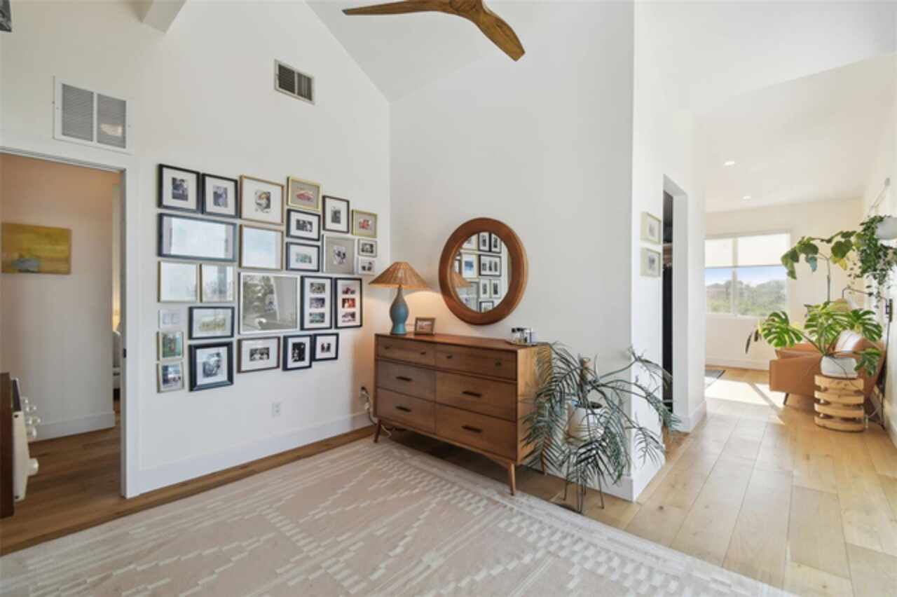 Listing Photo 34
