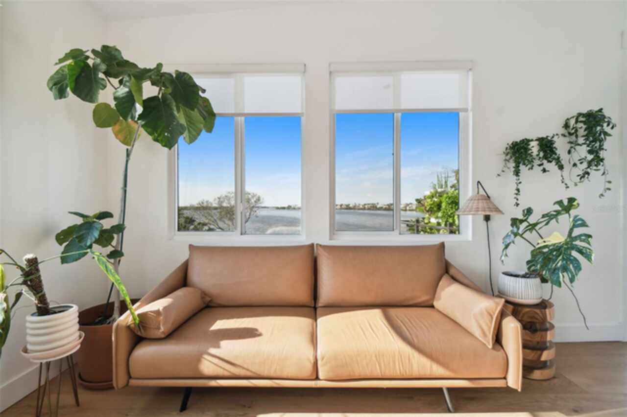 Listing Photo 42