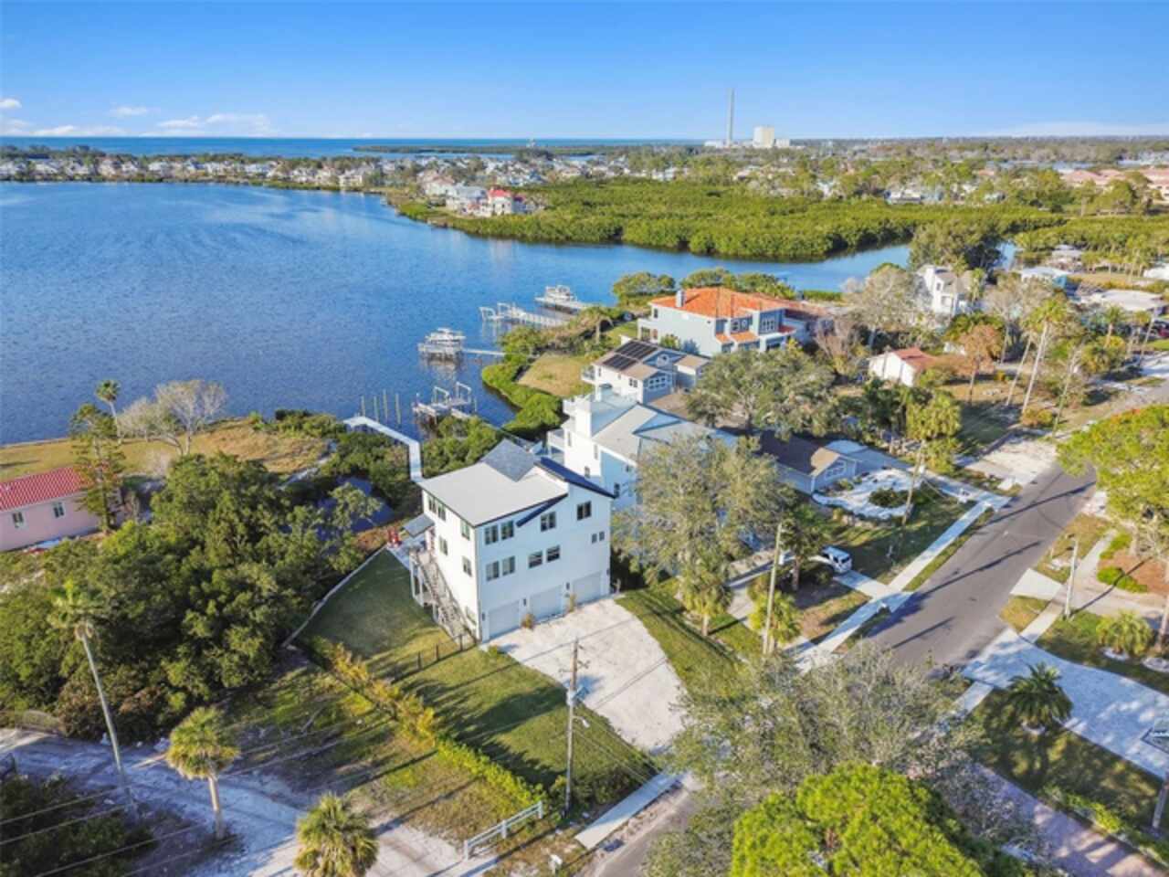 Tarpon Springs Real Estate