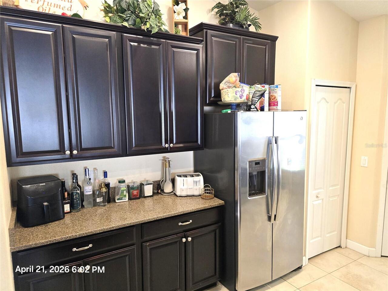 Listing Photo 10