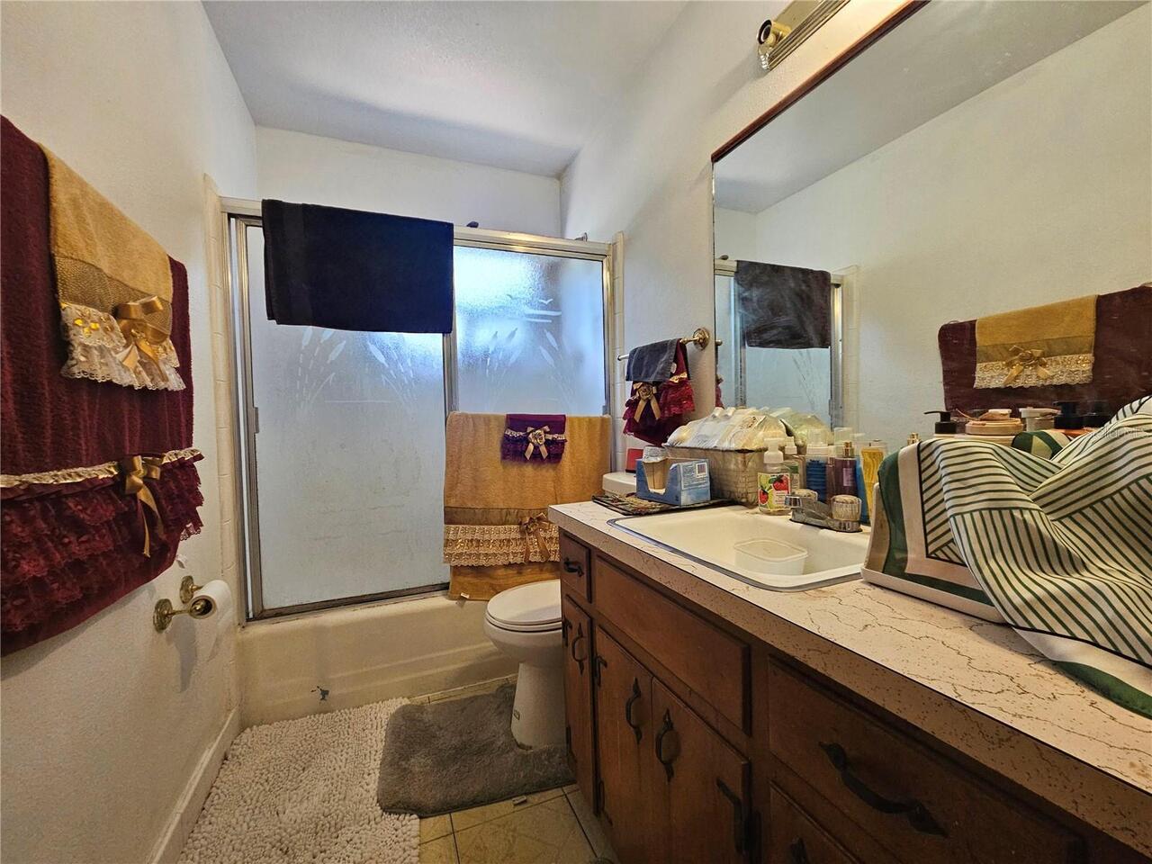 Listing Photo 9