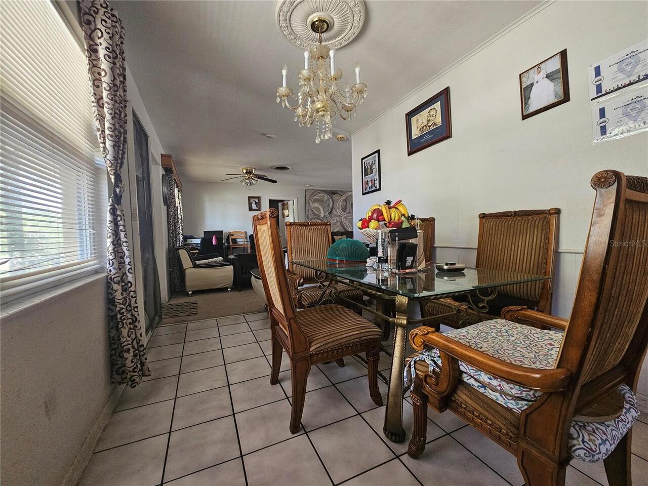 Listing Photo 11
