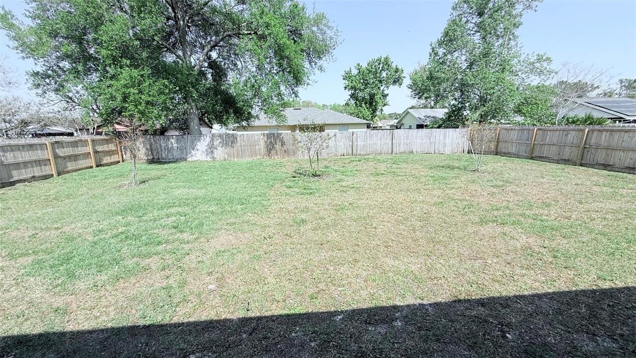 Listing Photo 14