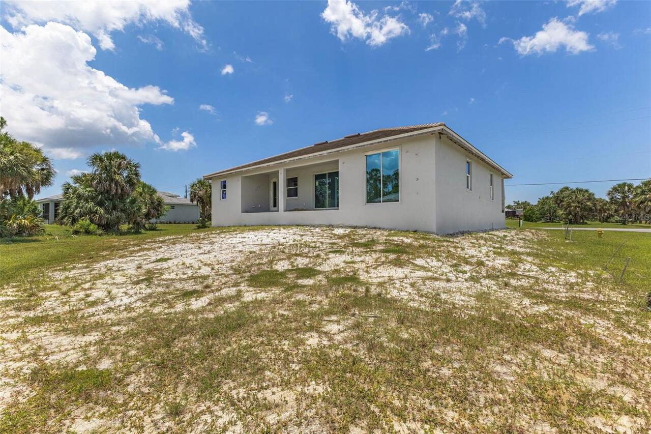 Listing Photo 7