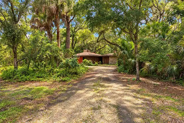 Listing Photo 37