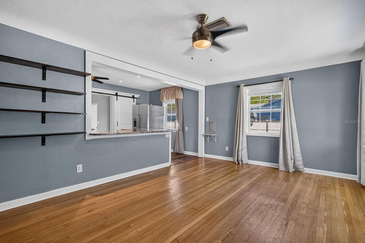 Listing Photo 7