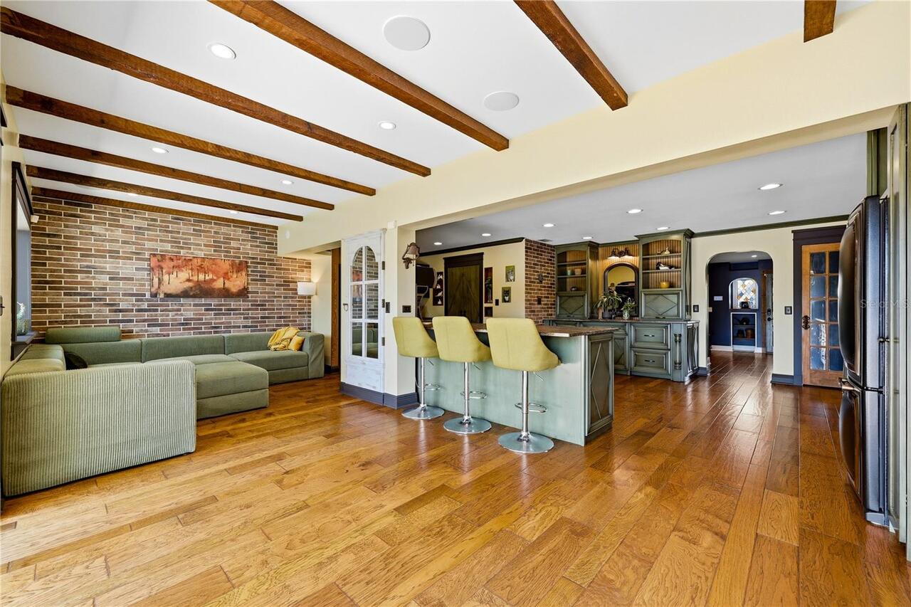 Listing Photo 21