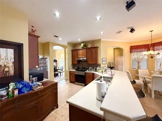 Listing Photo 16