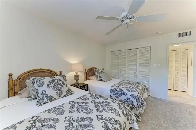 Listing Photo 34