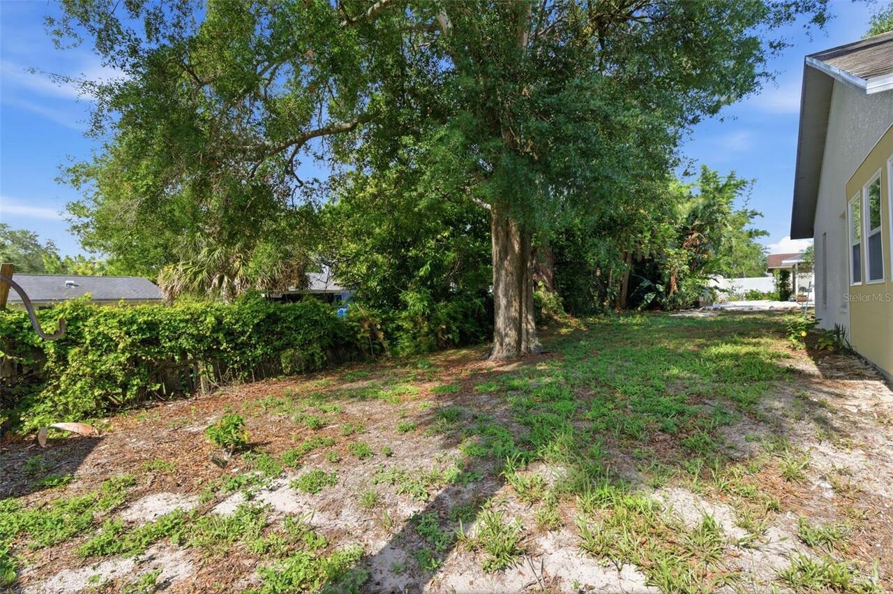 Listing Photo 38