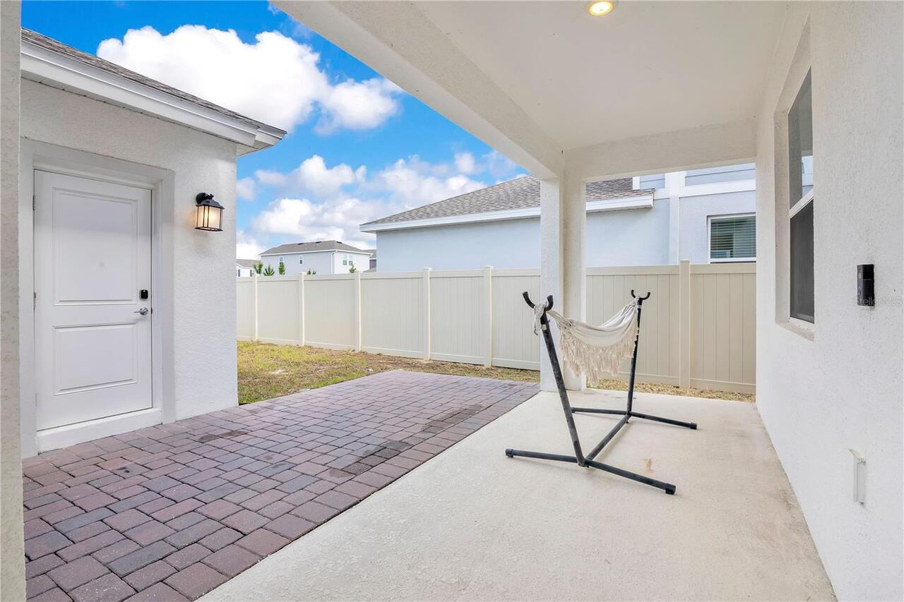 Listing Photo 14