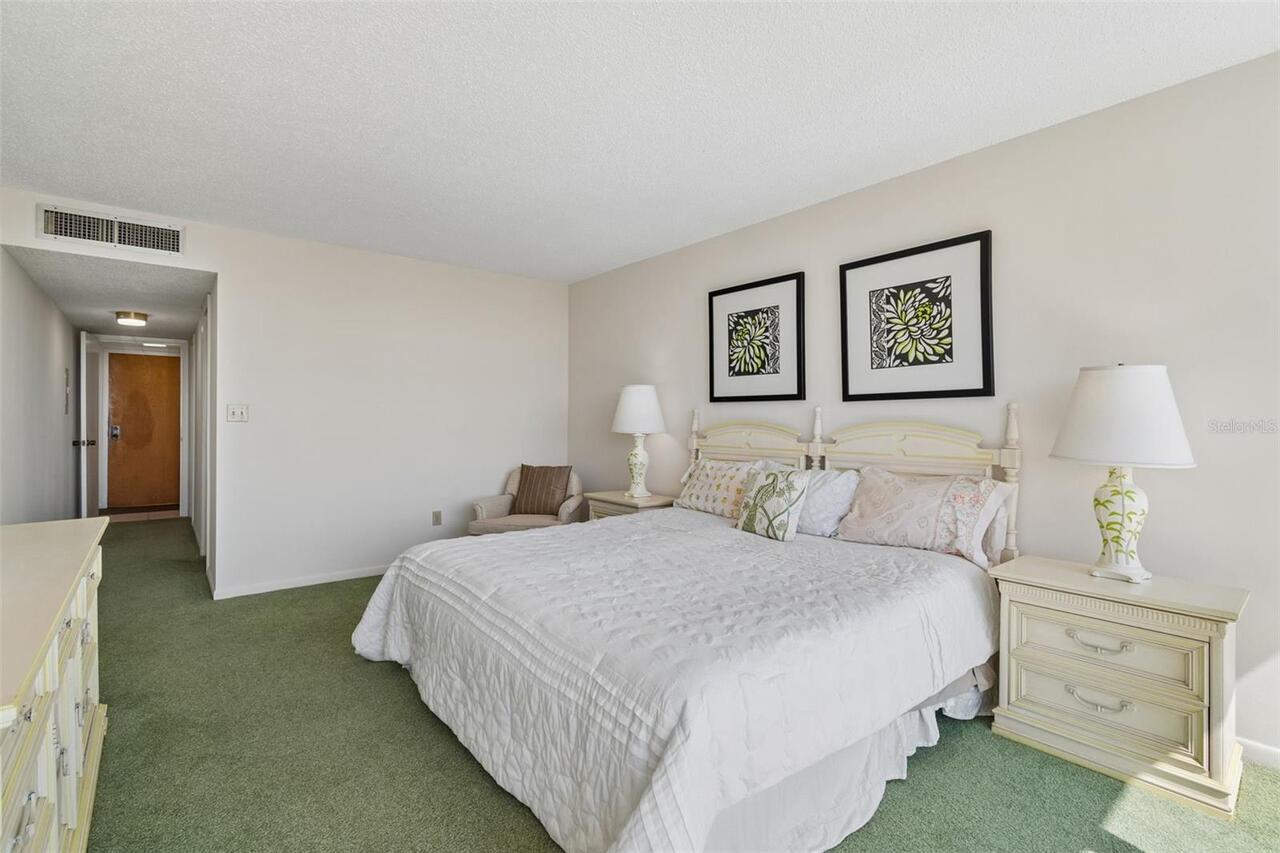 Listing Photo 33