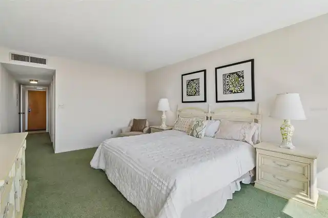 Listing Photo 33