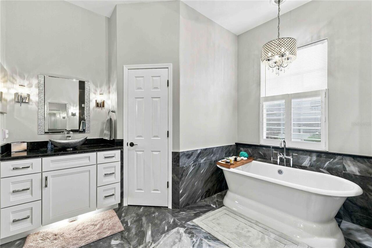 Listing Photo 28