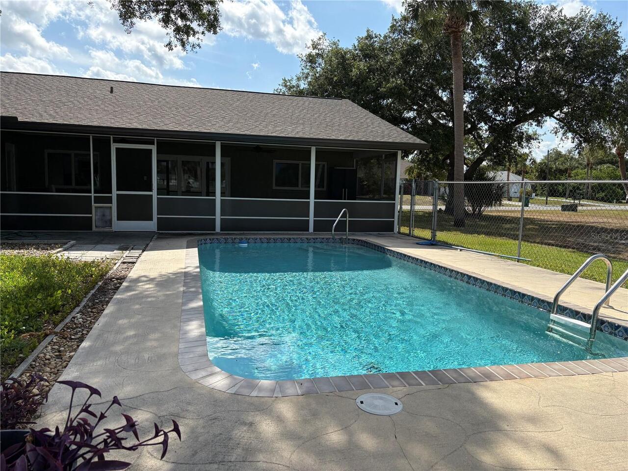 Listing Photo 32