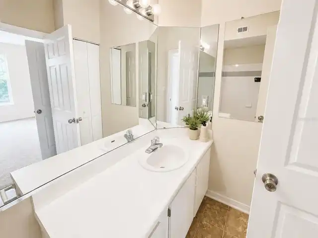 Listing Photo 26