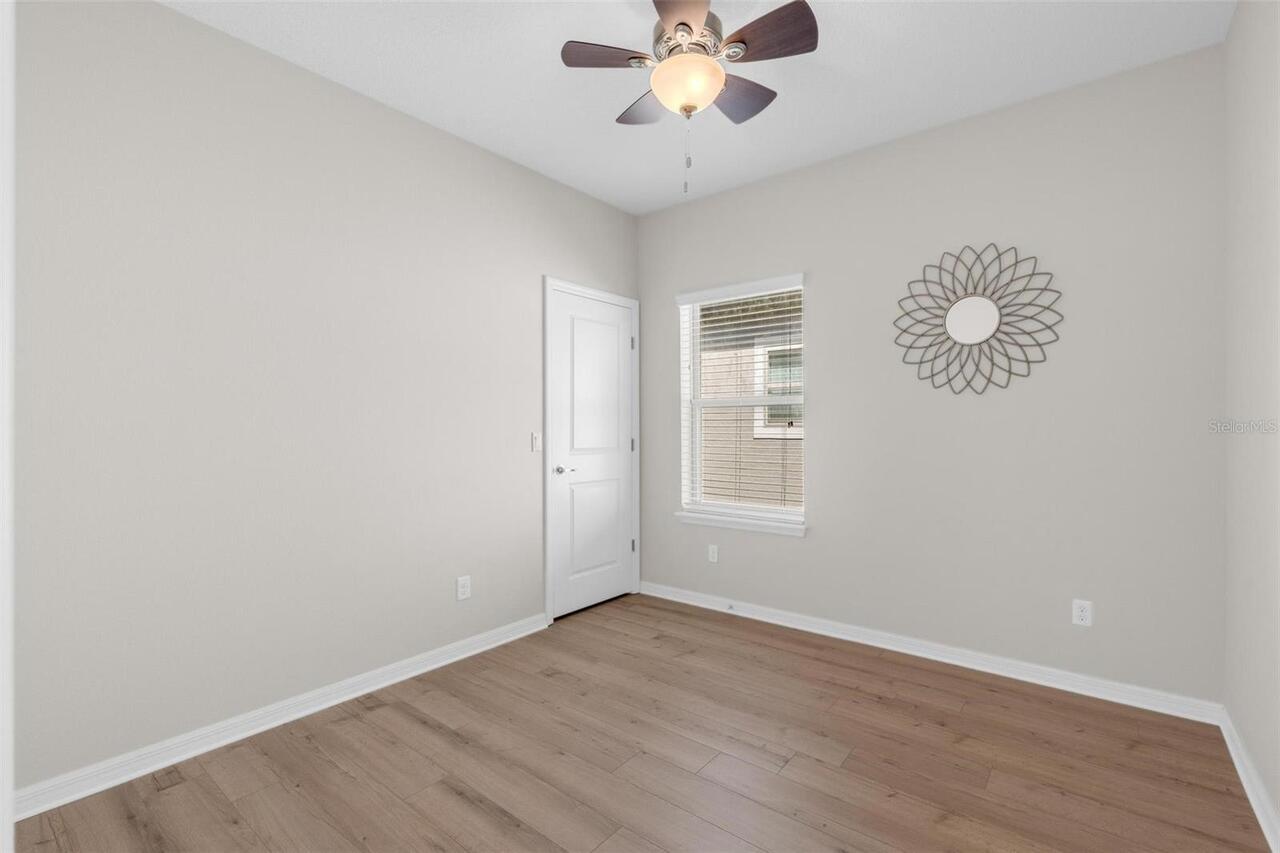 Listing Photo 23