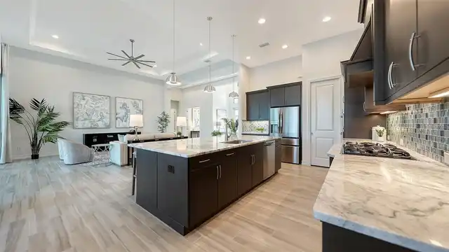 Listing Photo 18