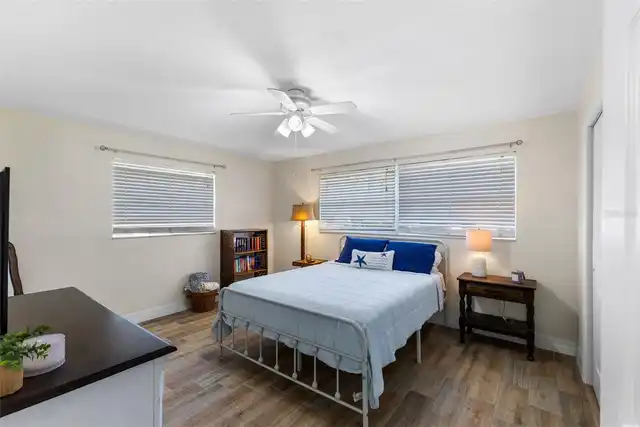 Listing Photo 18