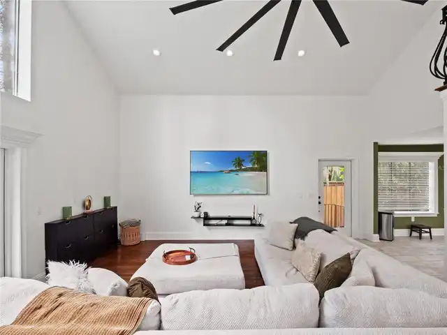 Listing Photo 18