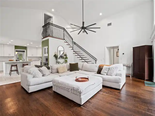 Listing Photo 21