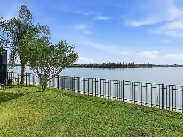 Listing Photo 24