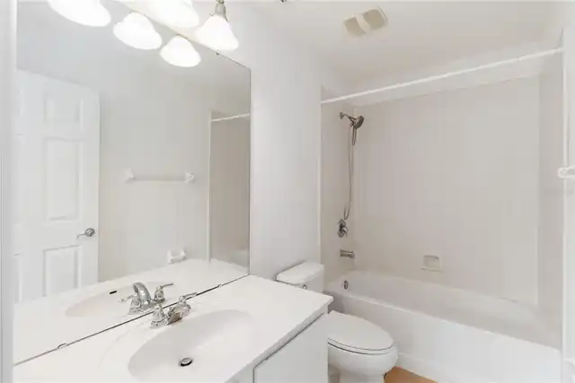 Listing Photo 23